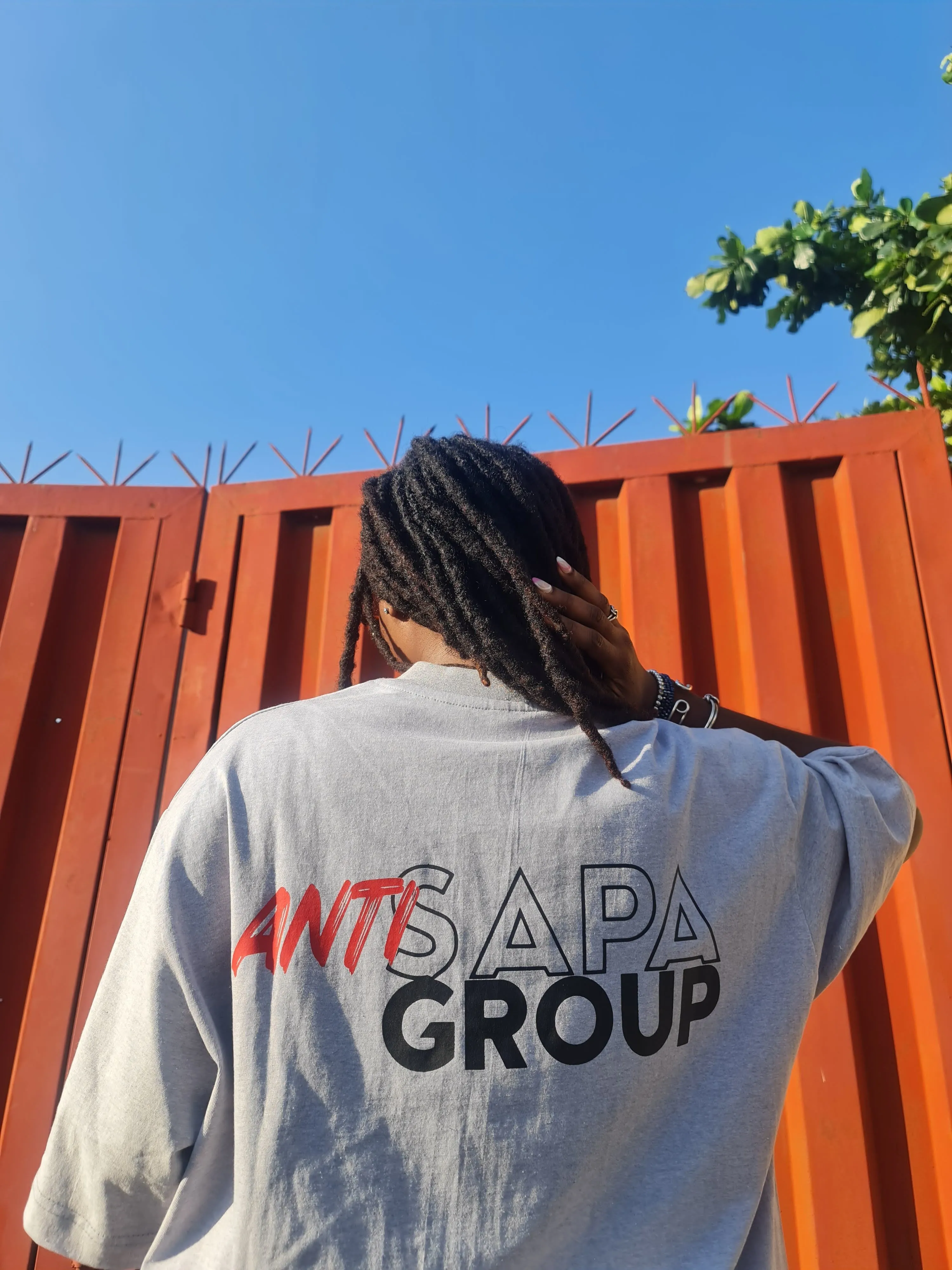 Anti-Sapa Group Tees