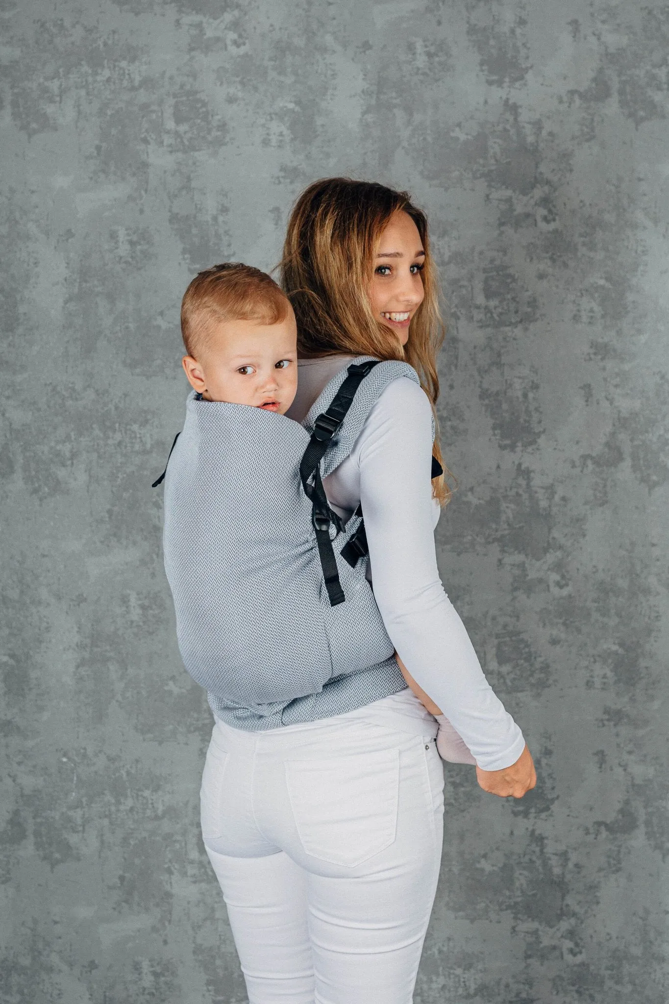 LennyLamb Preschool Carrier Little Herringbone Grey