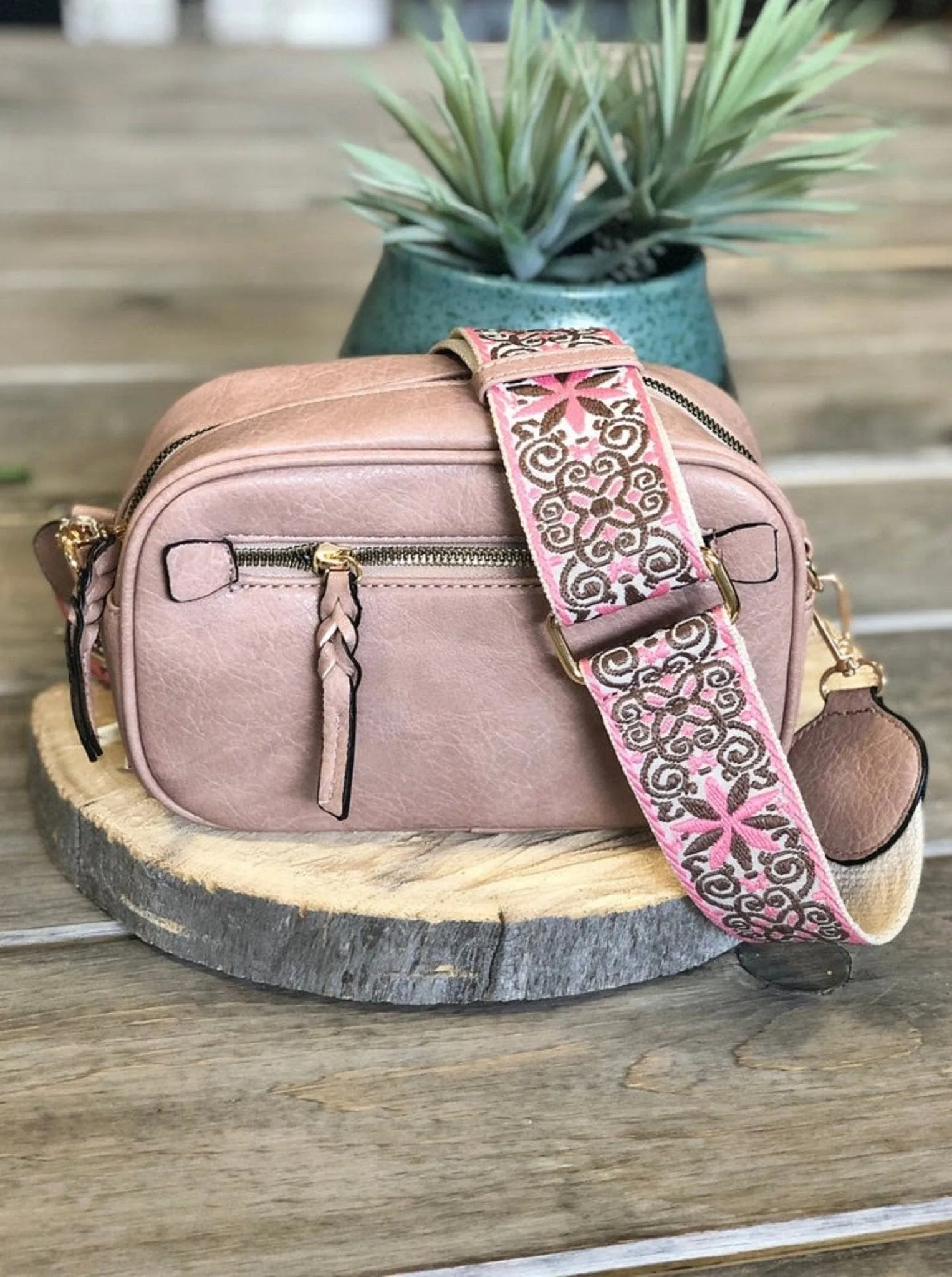 LQF052 Boho Guitar Strap Crossbody Bag