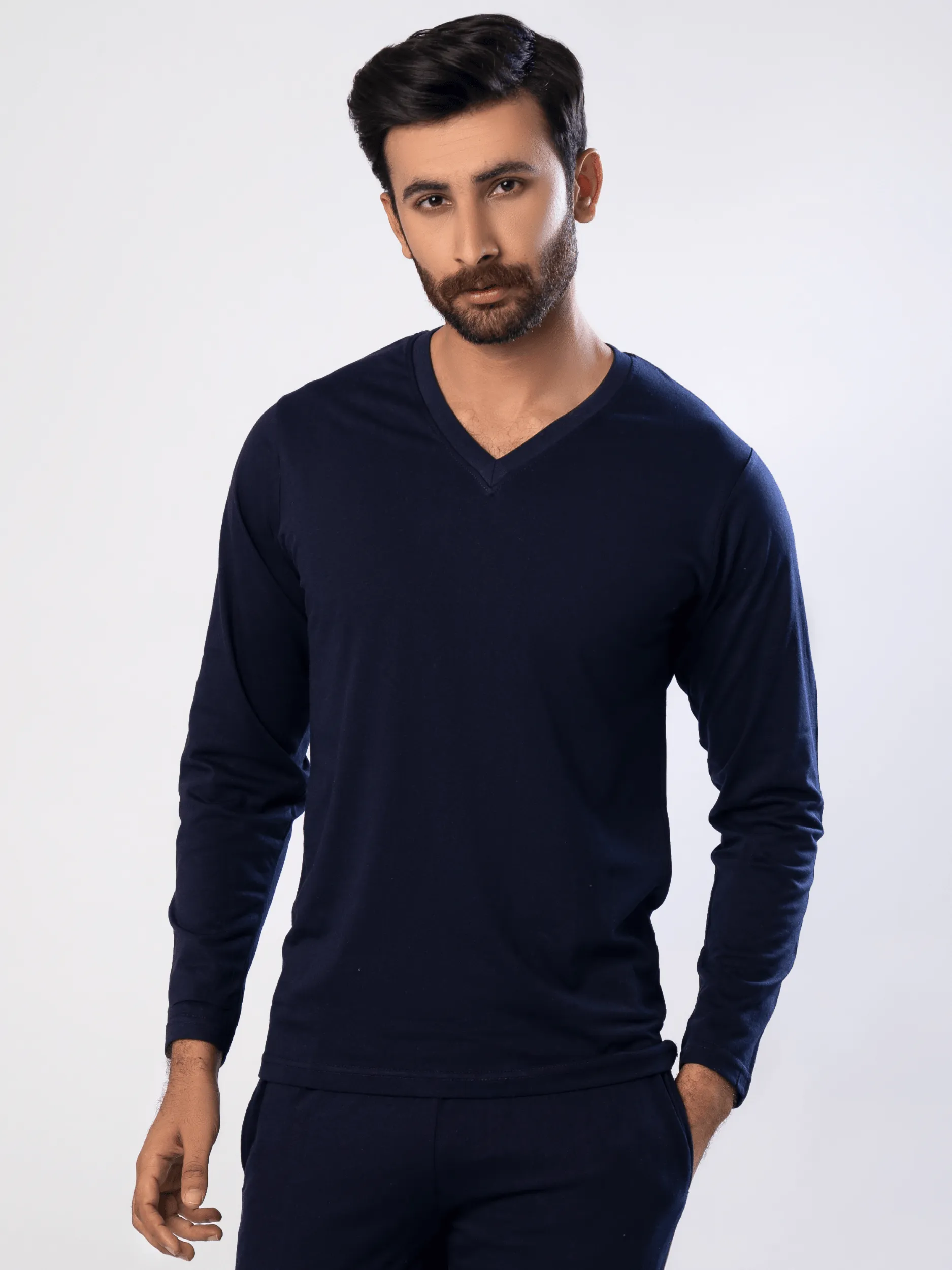 Men's Essential V Neck (Full Sleeves)