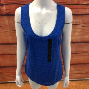 NWT BANANA REPUBLIC BLUE EYELET TOP SIZE SMALL TCC