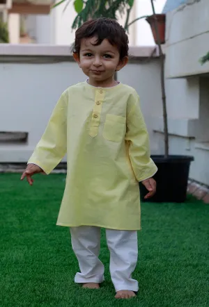 Set Of 2: Snoopy Yellow Cotton Kurta And Yellow Short