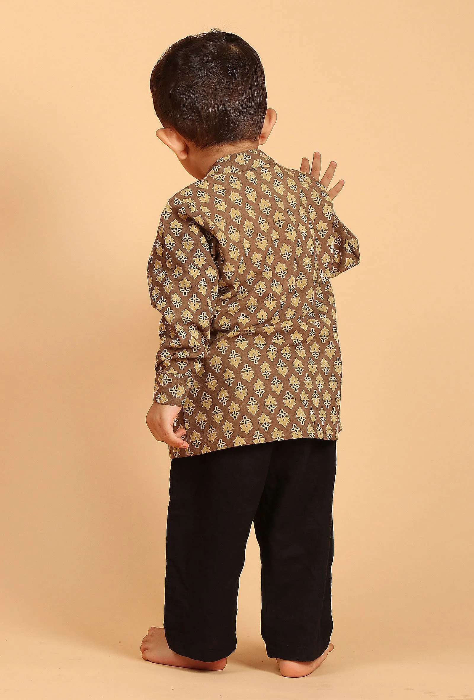 Set of 3: Jivin Khaki Cotton Kurta, Black Pyjama & Khaki Ajrakh Print Jacket